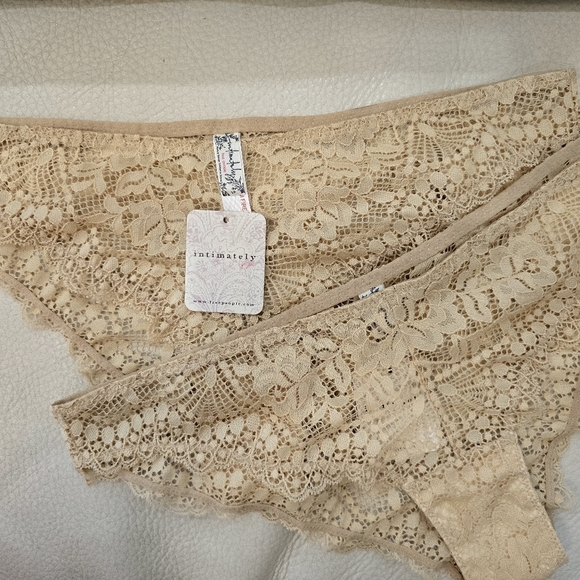 Free People Intimately Lace Panties Beige Tan Nude Set Of 2 Size S - Picture 2 of 5